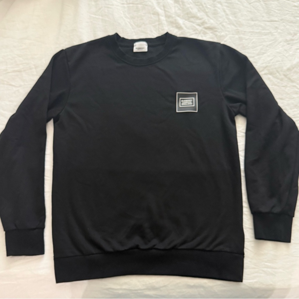 Burberry mens sweater size medium brand new no tags